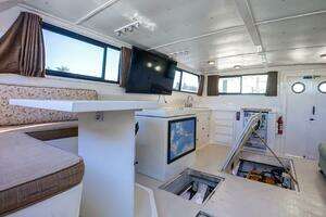 2014 Chesapeake 46 Trawler thumbnail 10