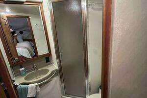 1996 Bayliner 3788 Command Bridge thumbnail 34