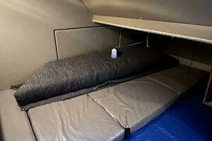 1996 Bayliner 3788 Command Bridge thumbnail 22
