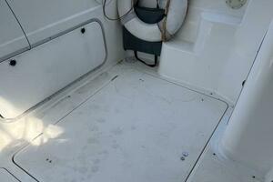 Wicked Twisted Road 37ft Bayliner Yacht For Sale