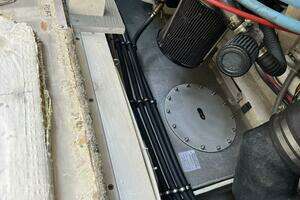 1996 Bayliner 3788 Command Bridge thumbnail 52