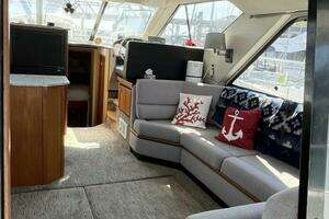 1996 Bayliner 3788 Command Bridge thumbnail 2