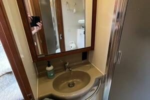 Wicked Twisted Road 37ft Bayliner Yacht For Sale