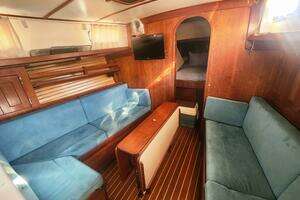 2010 Valiant 42 CE thumbnail 11