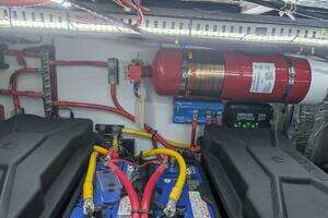 1996 Carver 455 Aft Cabin thumbnail 31