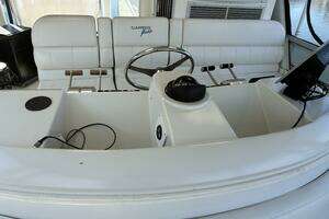 1996 Carver 455 Aft Cabin thumbnail 5