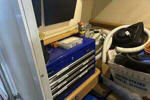 1996 Carver 455 Aft Cabin thumbnail 13