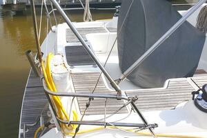 LOTUS 37ft Beneteau Yacht For Sale