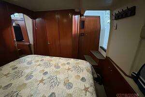 2004 Mainship 430 thumbnail 57