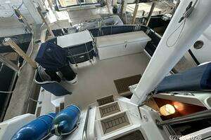 2004 Mainship 430 thumbnail 26