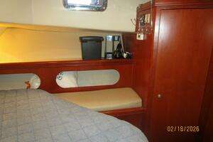 2004 Mainship 430 thumbnail 64