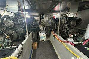 2004 Mainship 430 thumbnail 70