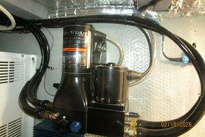 2004 Mainship 430 thumbnail 76