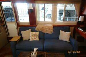 2004 Mainship 430 thumbnail 45