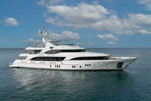 2011 Benetti Benetti Vision 145 thumbnail 39