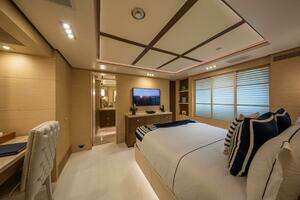 2011 Benetti Benetti Vision 145 thumbnail 17