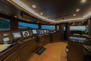 2011 Benetti Benetti Vision 145 thumbnail 27