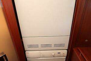 2006 Huckins 56 Linwood thumbnail 42