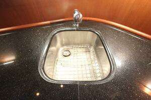 2006 Huckins 56 Linwood thumbnail 29