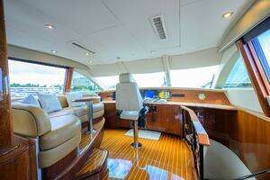 2007 Lazzara Yachts 80 Enclosed thumbnail 38