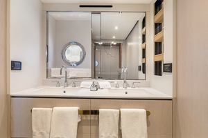 78FT (23.77M) AZIMUT