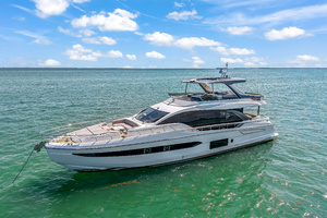 78FT (23.77M) AZIMUT Worth Avenue Yachts