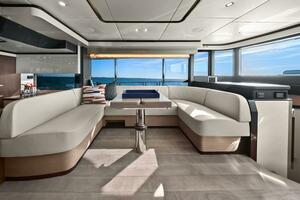 2025 Absolute Navetta 53 - Salon