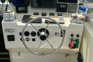 35ft Carolina Classic Yacht For Sale