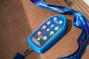 68FT (20.73M) AZIMUT