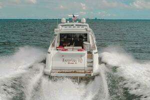 2007 Azimut 68S thumbnail 4