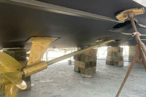 68FT (20.73M) AZIMUT