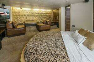 2007 Azimut 68S thumbnail 41