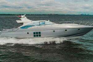 2007 Azimut 68S thumbnail 2