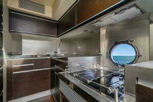 2007 Azimut 68S thumbnail 33