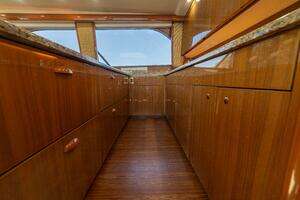 2006 Viking 56 Convertible thumbnail 40