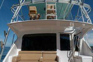 2006 Viking 56 Convertible thumbnail 18