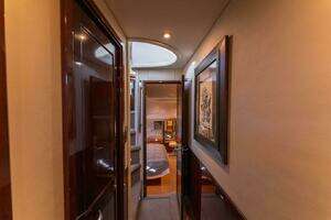 2008 Sea Ray 58 Sedan Bridge thumbnail 27