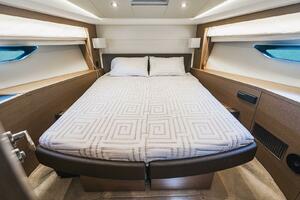 49FT (15.19M) PRESTIGE