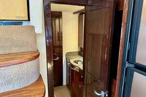 2008 Sea Ray 48 Sundancer thumbnail 23