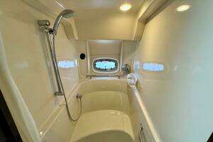 2008 Sea Ray 48 Sundancer thumbnail 19