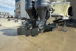 2013 Regulator 28 FS w/SeaKeeper Ride thumbnail 26