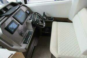 2019 Galeon 470 Sky thumbnail 17