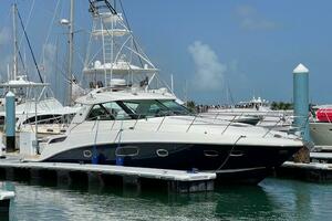 45ft Sea Ray Yacht For Sale