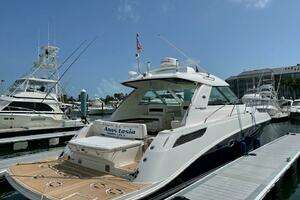 2010 Sea Ray 450 Sundancer thumbnail 2