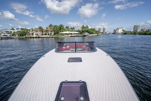 55FT (16.76M) VANDUTCH