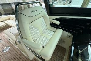 35FT (10.95M) CHRIS-CRAFT