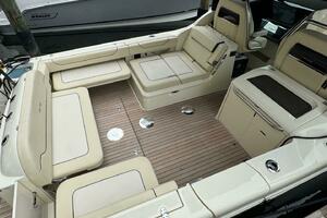 35FT (10.95M) CHRIS-CRAFT