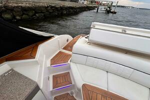 35ft Sea Ray Yacht For Sale