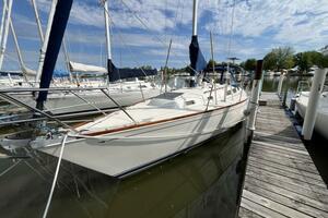 Outlaw 34ft Sabre Yacht For Sale