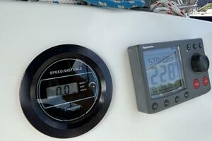 Outlaw 34ft Sabre Yacht For Sale